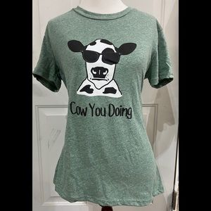 NWT-“Cow You Doin” Cow w/Sunglasses T Shirt